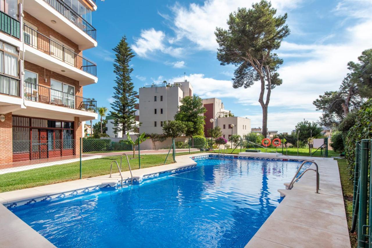 Апартаменты Apartamento Alef Торремолинос Экстерьер фото